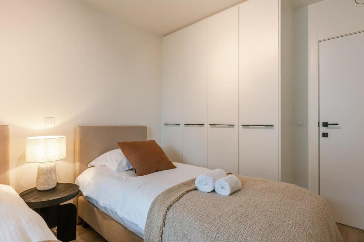 Appartement Huswell - Beautiful Overlooking The Marina Oostende